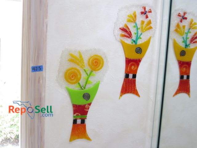 Lot 31-1258 - (2) Glass Vases Flower Art, 14"x17" (#42.5)