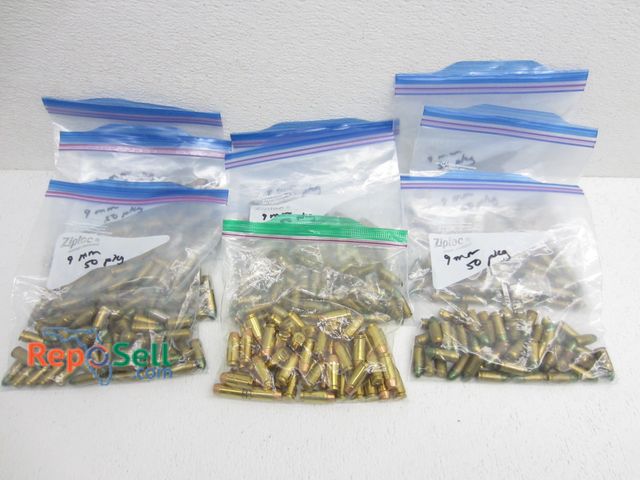 Lot 31-9313 - (400)rds Of Mostly Luger 9mm And 40 S&amp;W