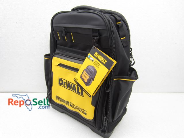 Lot 31-1323 - New DeWalt Pro Backpack Model DWST560102 14" x 8" x 18"