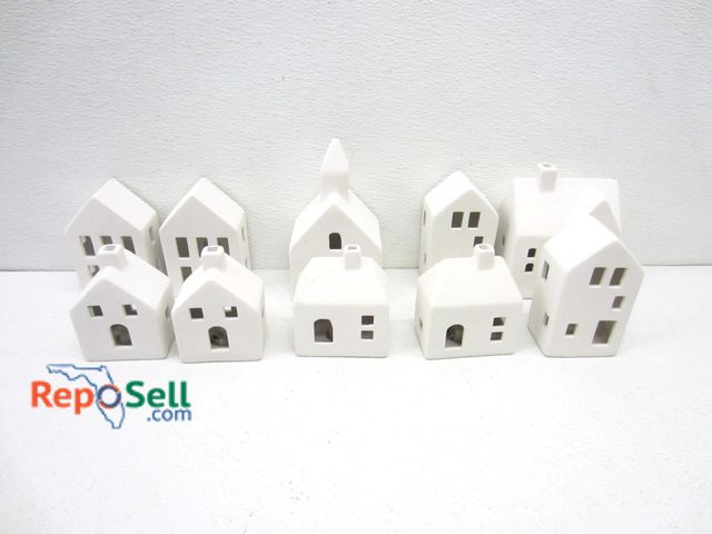 Lot 31-6527 - (10) White Illuminated Houses, Uses Tea Lights