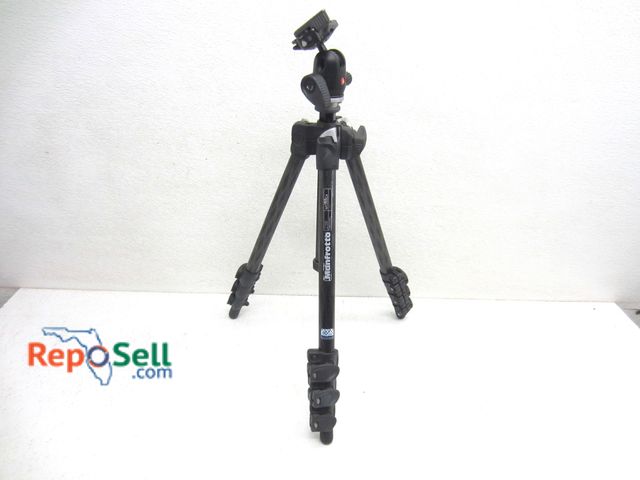 Lot 31-7097 - Manfrotto Carbon Compound Tripod #MT293C4 - Made In Italy