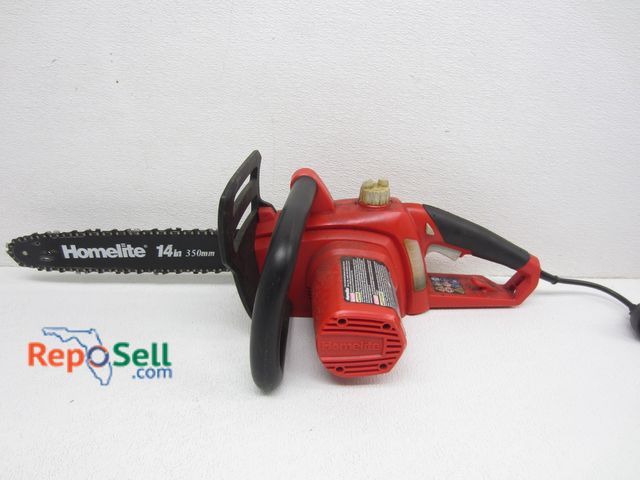 Lot 31-2332 - Homelite 14" Chainsaw - Powers On