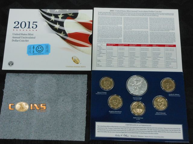 Lot 36-086781 - 2015 US UNC Dollar Set With Silver American Eagle. Comes in Original Packaging.