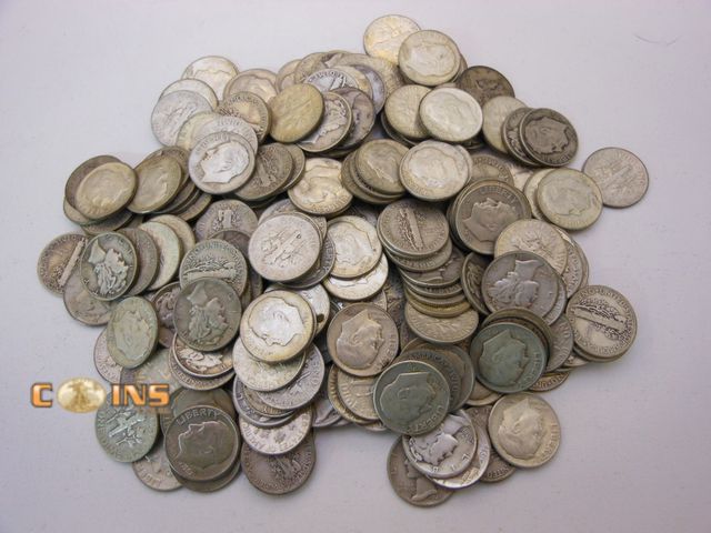 Lot 36-0871521 - Lot of Ten Assorted Silver Dimes Pulled Randomly From Coins Pictured.