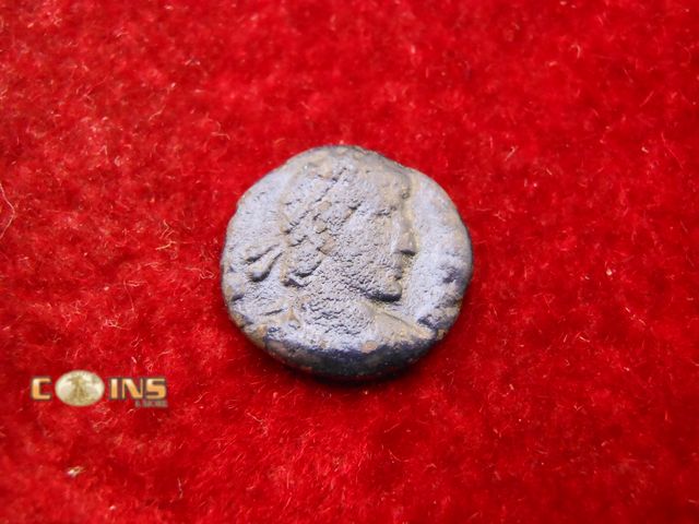 Lot 36-086589 - Ancient TO BE IDENTIFIED...AE FOLLIS...REVERSE...Victory left.
