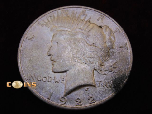 Lot 36-487309 - 1922 Silver Peace Dollar.