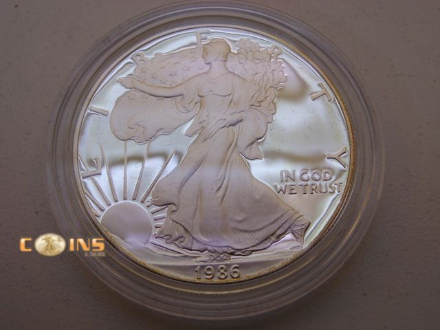 Lot 36-486707 - 1986 Silver PROOF American Eagle, Comes in Box with COA.