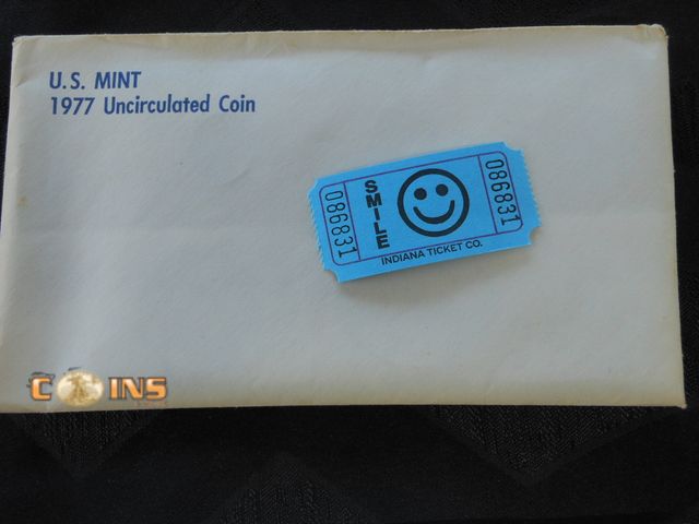 Lot 36-086831 - 1977 US Mint Set.