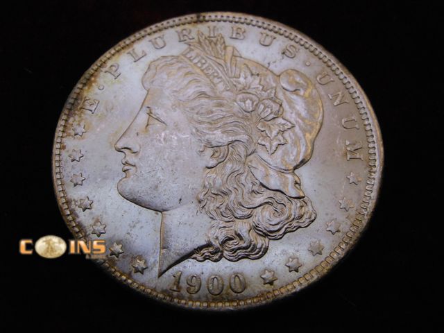 Lot 36-486381 - UNC/BU 1900-O Morgan Silver Dollar.  Full Breast Feathers.