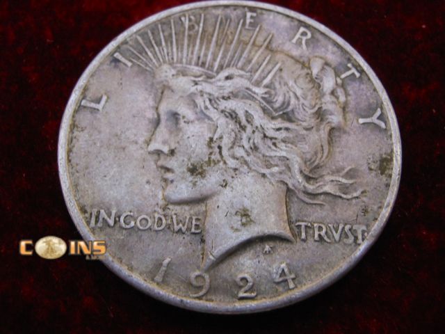 Lot 36-488343 - 1924 Silver Peace Dollar.