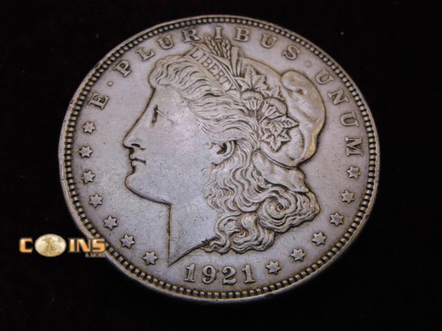 Lot 36-486392 - 1921 Morgan Silver Dollar.