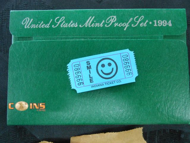 Lot 36-086666 - 1994 US Mint Proof Set.