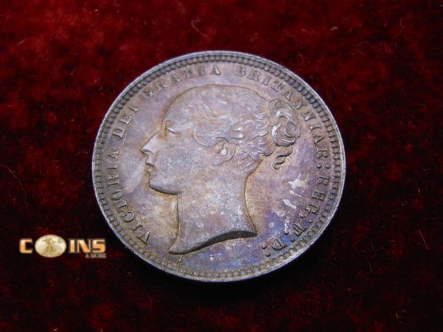 Lot 36-487846 - 1687 Great Britain Silver 3 Pence.