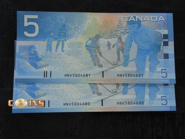 Lot 36-086602 - Lot of Two Crisp SEQUENTIAL Canadian $5 Bills.