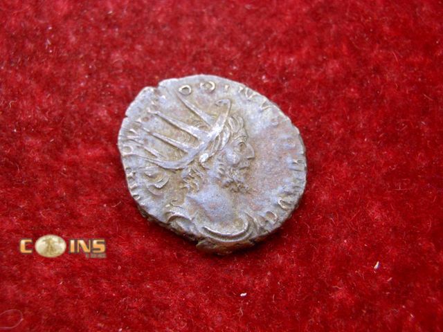 Lot 36-238265 - Victorinus-269-271 AD..Nice XF...Rev.-Pax (Peace)...Look!