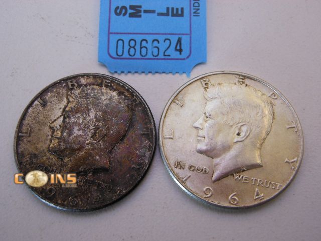 Lot 36-086624 - Lot of Two 1964 Silver Kennedy Half Dollars.