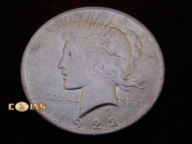 Lot 36-486416 - 1922 Silver Peace Dollar.