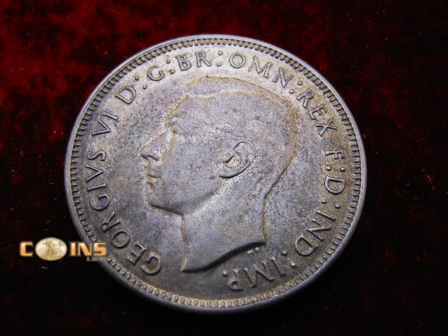 Lot 36-086808 - AU+ 1942 S - Silver Australian Florin.