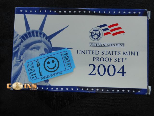 Lot 36-238141 - 2004 US Mint Proof Set.