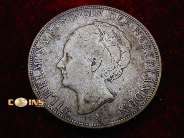 Lot 36-086743 - 1930 Silver Netherlands Kingdom Queen WILHELMINA 2 1/2 Gulden BIG Silver/