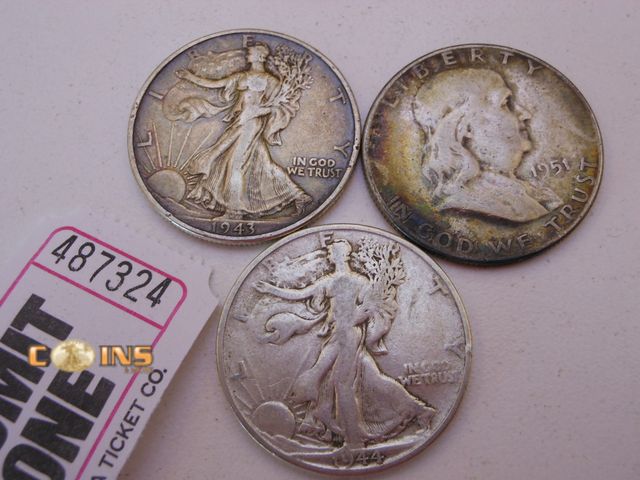 Lot 36-487324 - Lot of Three Silver Half Dollars.