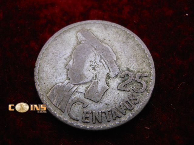 Lot 36-086807 - 1961 Silver Guatemala - 25 Centavos.