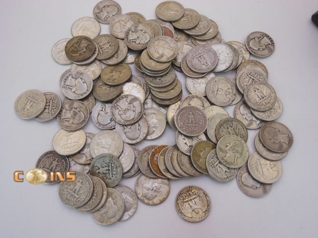 Lot 36-4864471 - Lot of Four Silver Washington Quarters Pulled Randomly From Coins Pictured.