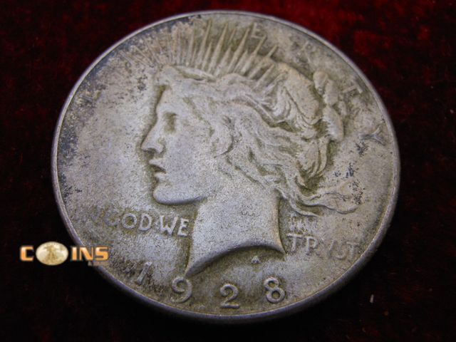 Lot 36-087157 - 1928-S Silver Peace Dollar.