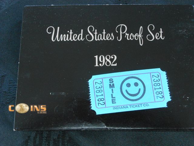 Lot 36-238182 - 1982 US Mint Proof Set.