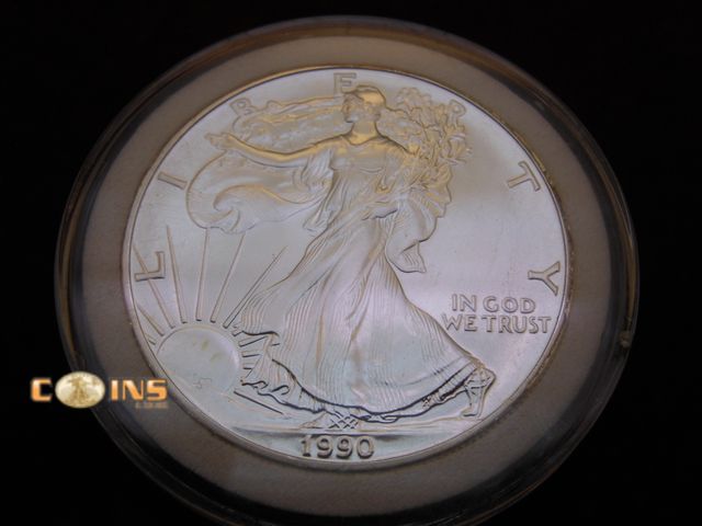 Lot 36-487255 - UNC/BU 1990 Silver American Eagle.  .999 Fine Silver One Troy Ounce Round.