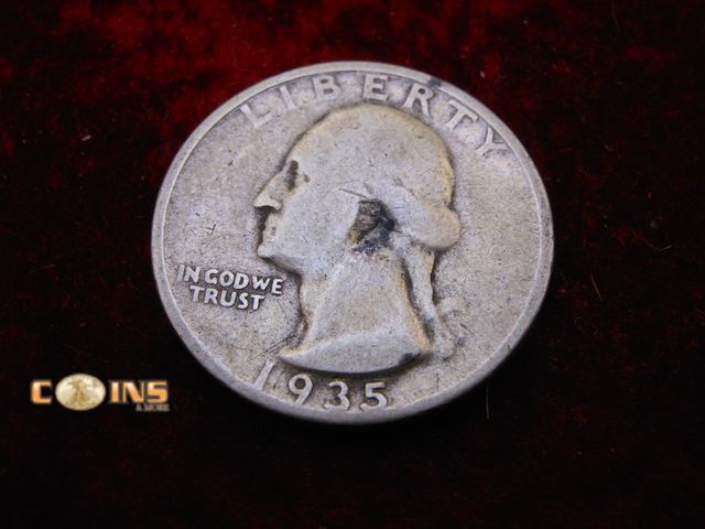Lot 36-489146 - 1935-S Silver Washington Quarter.