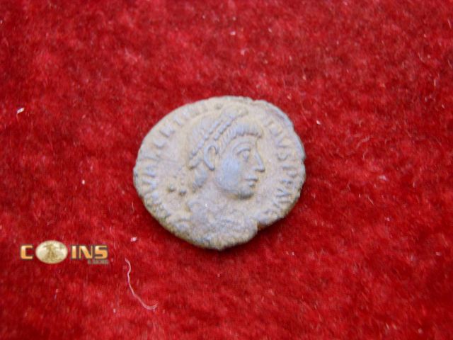 Lot 36-238276 - Valentinian I-364-375 AD...XF...Rev.-Emperor/Captive w/ Christian Chi-Rho!!!