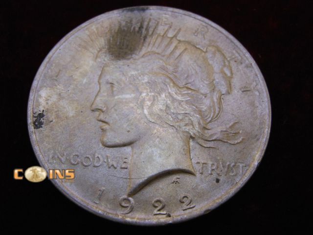 Lot 36-487297 - 1922 Silver Peace Dollar.