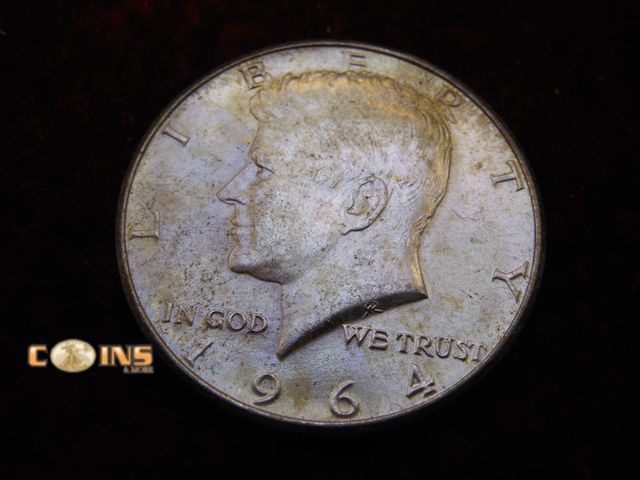Lot 36-489136 - 1964 Silver Kennedy Half Dollar.
