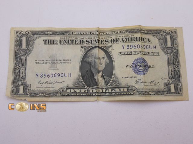 Lot 36-487327 - 1935E Blue Seal $1 Silver Certificate.
