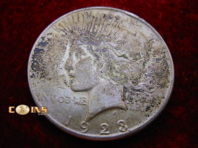 Lot 36-487971 - 1923 Silver Peace Dollar.