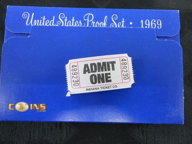 Lot 36-489230 - 1969 US Mint Proof Set.