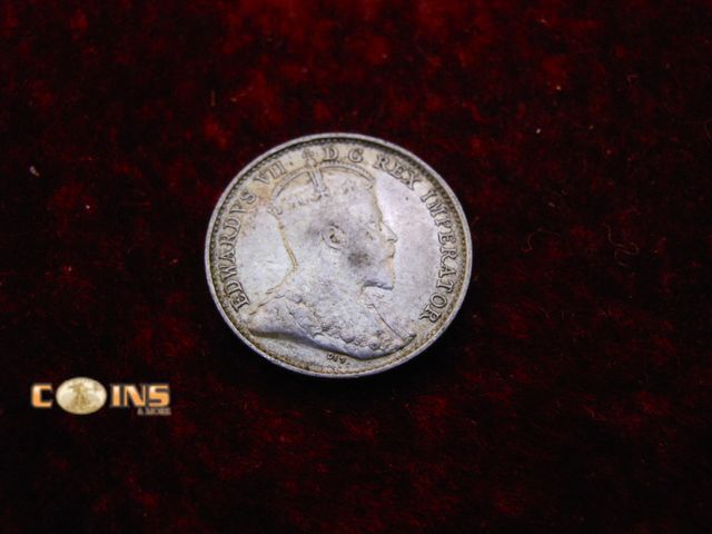 Lot 36-487865 - Better Condition 1902 Silver Canadian Five Cent Piece.