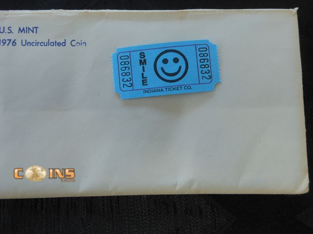 Lot 36-086832 - 1976 US Mint Set.