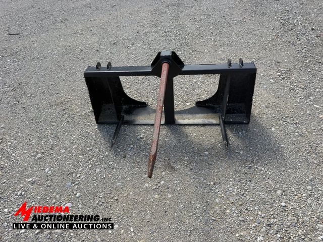 Lot 4-2 - Horst HLA Bale Spear, Skidsteer QA, model # SE50B0500  S/N: 20LA02537