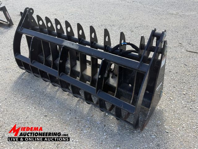 Lot 4-3 - Erskine Attachments Grapple, 80", Skidsteer QA, S/N: 1081535