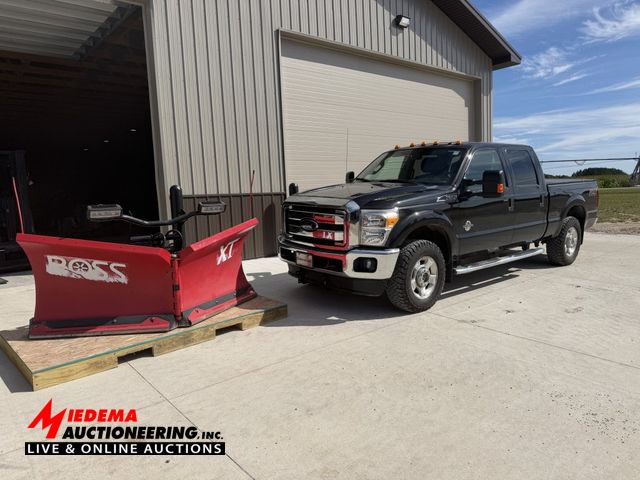 Lot 4-45 - 2013 Ford F350 Super Duty FX4 Off Road package Crew Cab Pickup Truck 4x4