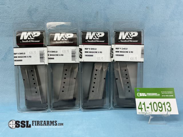 Lot 41-10913 - Lot of (4) 8 RND 9MM Smith &amp; Wesson M&amp;P9 Shield Magazines