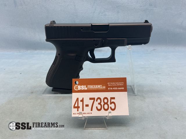 Lot 41-7385 - Glock 23 Gen 3 .40 S&amp;W Semi-Auto Pistol
