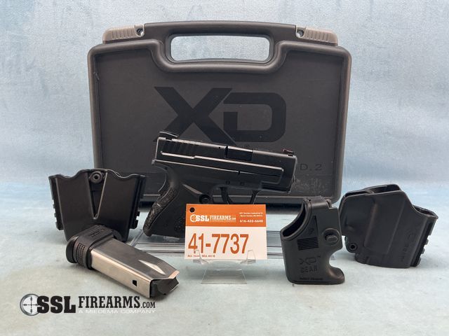 Lot 41-7737 - Springfield Armory XD40 .40S&amp;W Semi-Auto Pistol