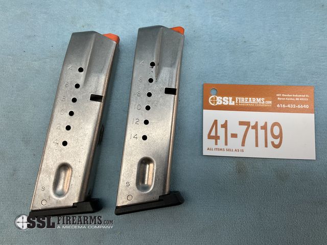 Lot 41-7119 - Lot of (2) 14 RND 9MM Smith &amp; Wesson Magazines