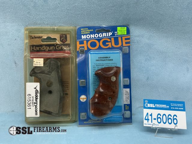 Lot 41-6066 - Lot of (2) Revolver Grips
