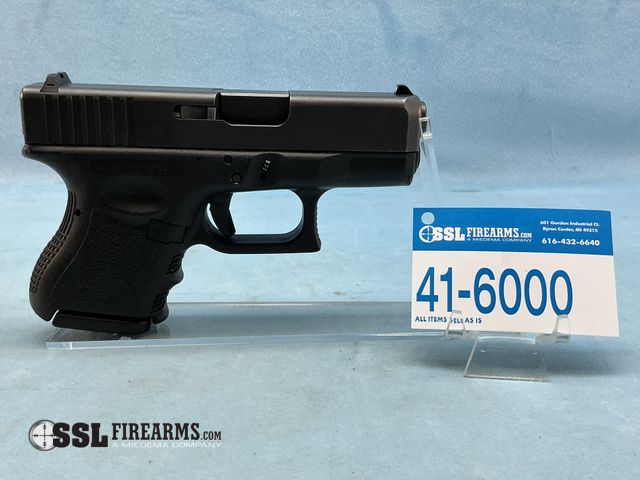 Lot 41-6000 - Glock 27 .40 S&amp;W Semi-Auto Pistol