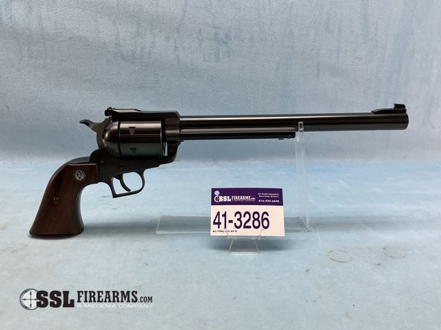 Lot 41-3286 - Ruger New Model Super Blackhawk .44 MAG Single Action Revolver