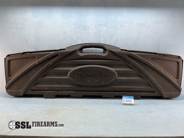 Lot 41-6069 - NO SHIPPING!! LOCAL PICK UP ONLY!!  Lot of (4) Hard Rifle Cases